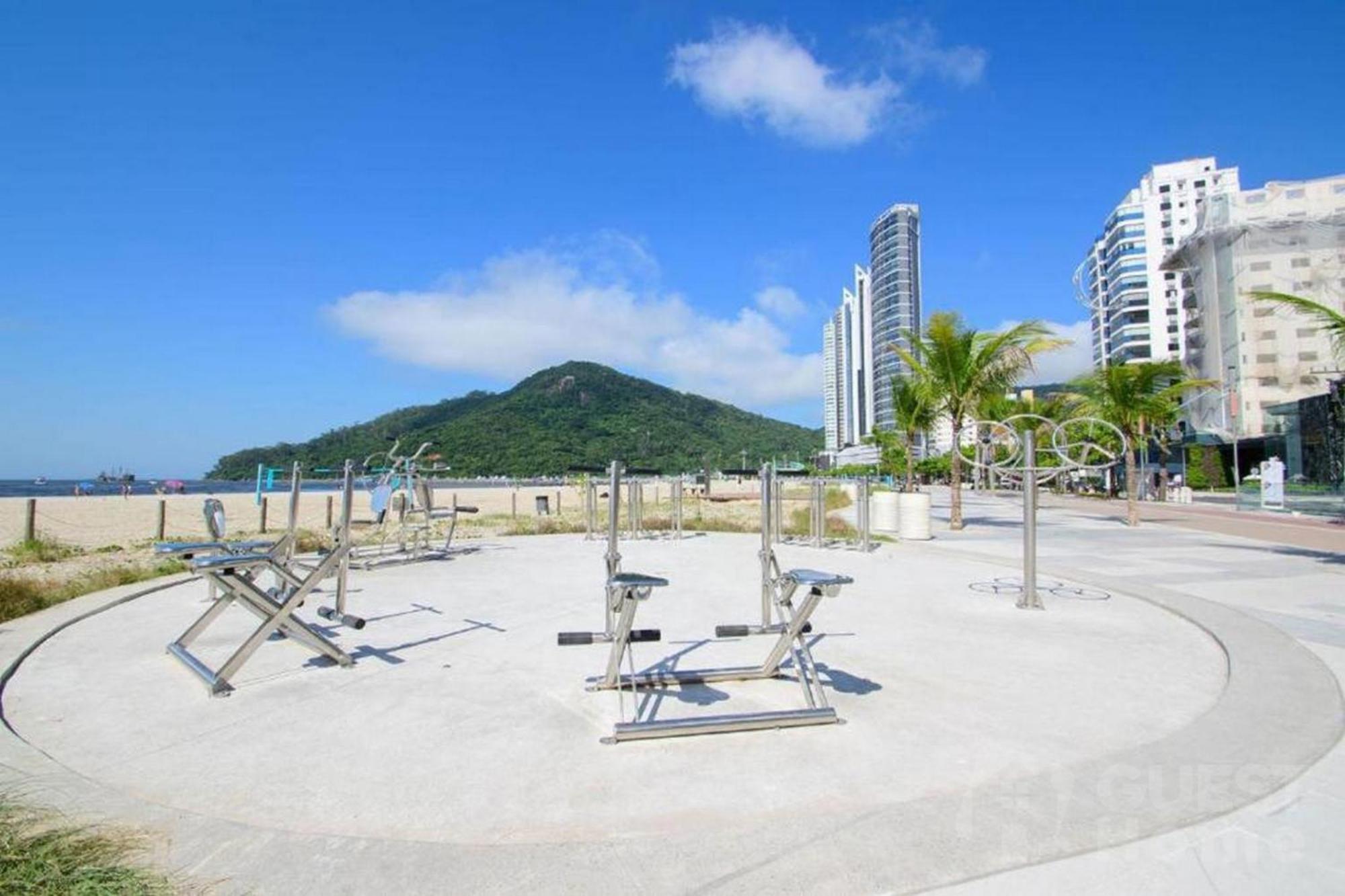 Aconchegante, Pe Na Areia, 1 - Andar Alto * Balneario Camboriu